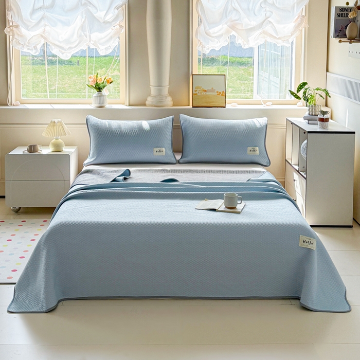 91家纺网 家纺一手货源 找家纺 恋佳居 2026新款简约A类云涧冰格凉感丝竹纤维夏凉毯毯子午睡毯 云涧冰格-涧水蓝