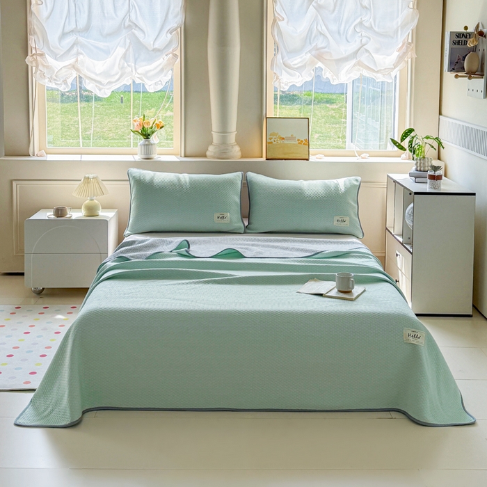 91家纺网 家纺一手货源 找家纺 恋佳居 2026新款简约A类云涧冰格凉感丝竹纤维夏凉毯毯子午睡毯 云涧冰格-竹雾绿