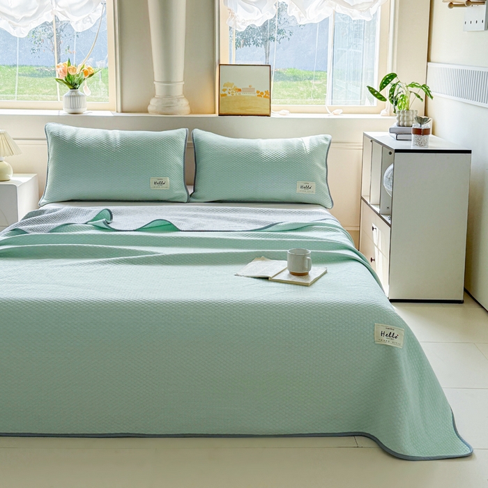 91家纺网 家纺一手货源 找家纺 恋佳居 2026新款简约A类云涧冰格凉感丝竹纤维夏凉毯毯子午睡毯 云涧冰格-竹雾绿