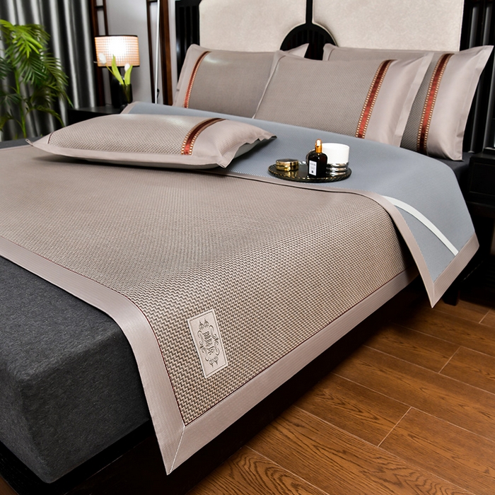 91家纺网 家纺一手货源 找家纺 （总）小牛席业 2026新款加厚古藤席经典皮革标凉席席子