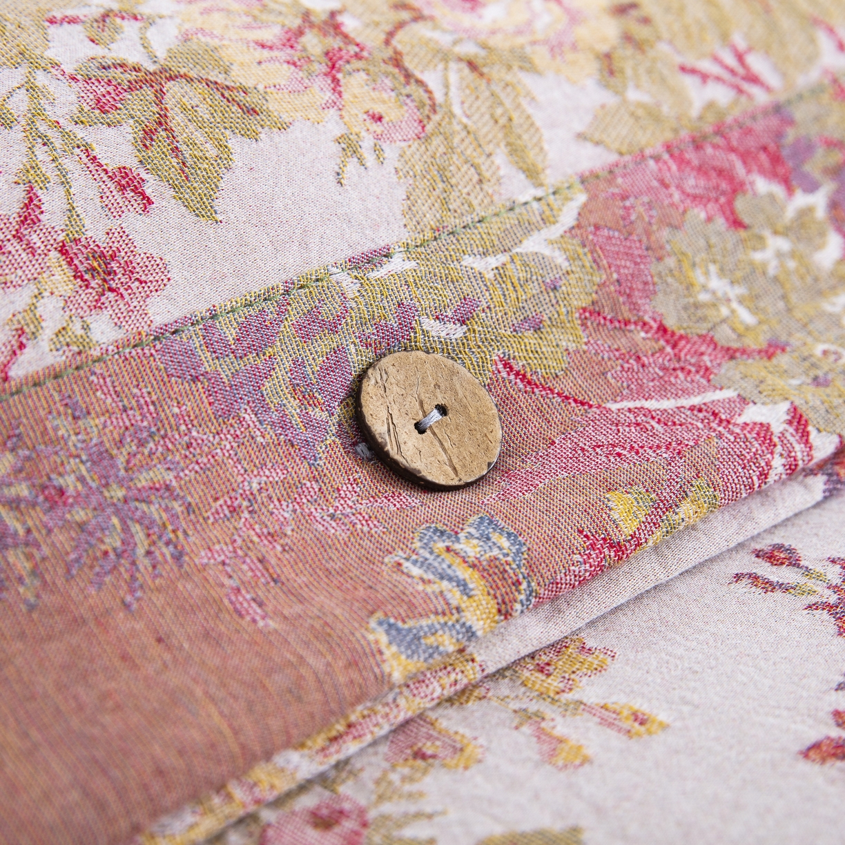 91家纺网 家纺一手货源 找家纺 双层纱家居 2026新款小清新双层纱四件套 粉花