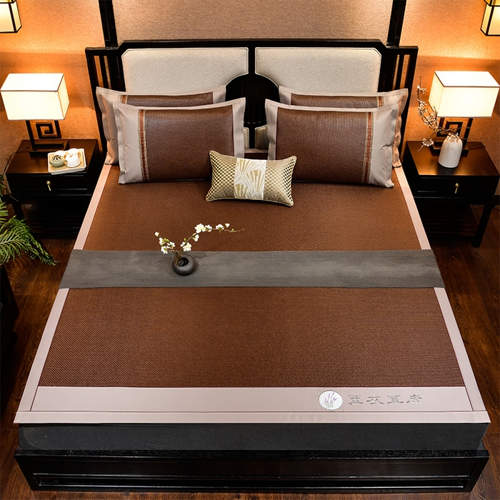 91家纺网 家纺一手货源 找家纺 小牛席业 2026新款加厚款经典藤席面薰衣草清香席凉席席子 薰衣草清香席-黑咖