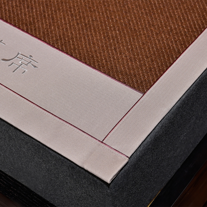 91家纺网 家纺一手货源 找家纺 小牛席业 2026新款加厚款经典藤席面薰衣草清香席凉席席子 薰衣草清香席-黑咖