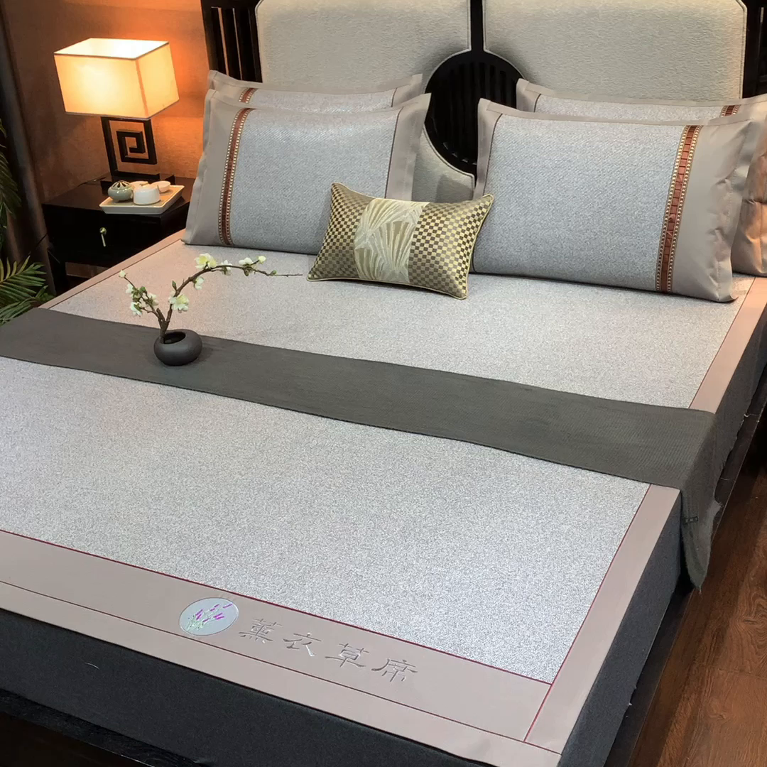 91家纺网 家纺一手货源 找家纺 小牛席业 2026新款加厚款经典藤席面薰衣草清香席凉席席子 薰衣草清香席-灰色