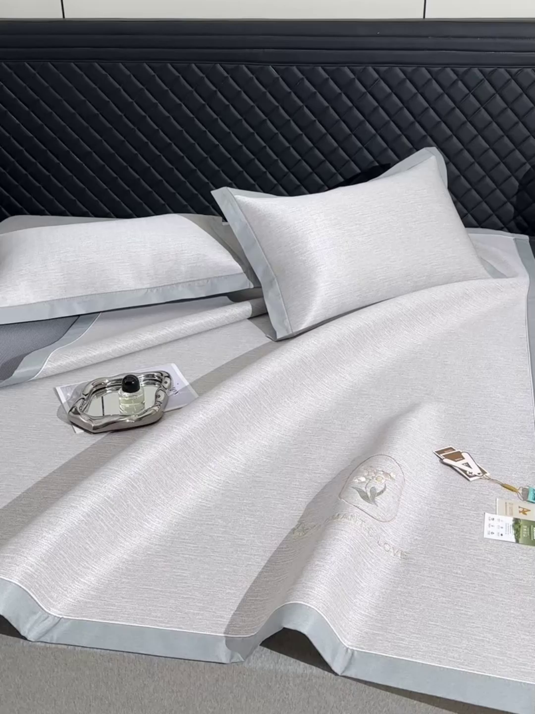 91家纺网 家纺一手货源 找家纺 小牛席业 2026新款铃兰冷感冰丝席凉席席子 铃兰-香槟