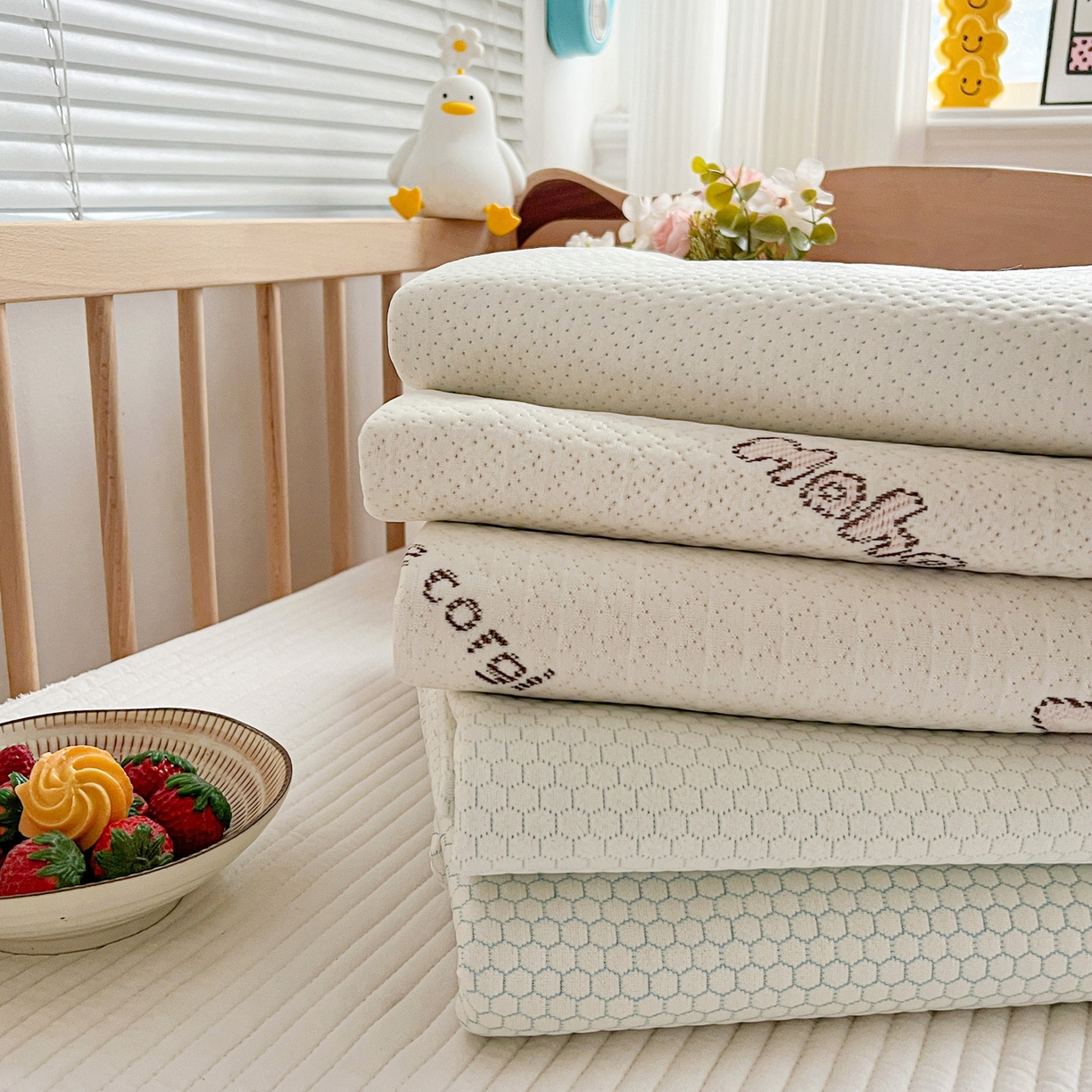 91家纺网 家纺一手货源 找家纺 （总）富馨莱 2026年新款儿童幼儿园豆豆席凉席席子支持一件定制