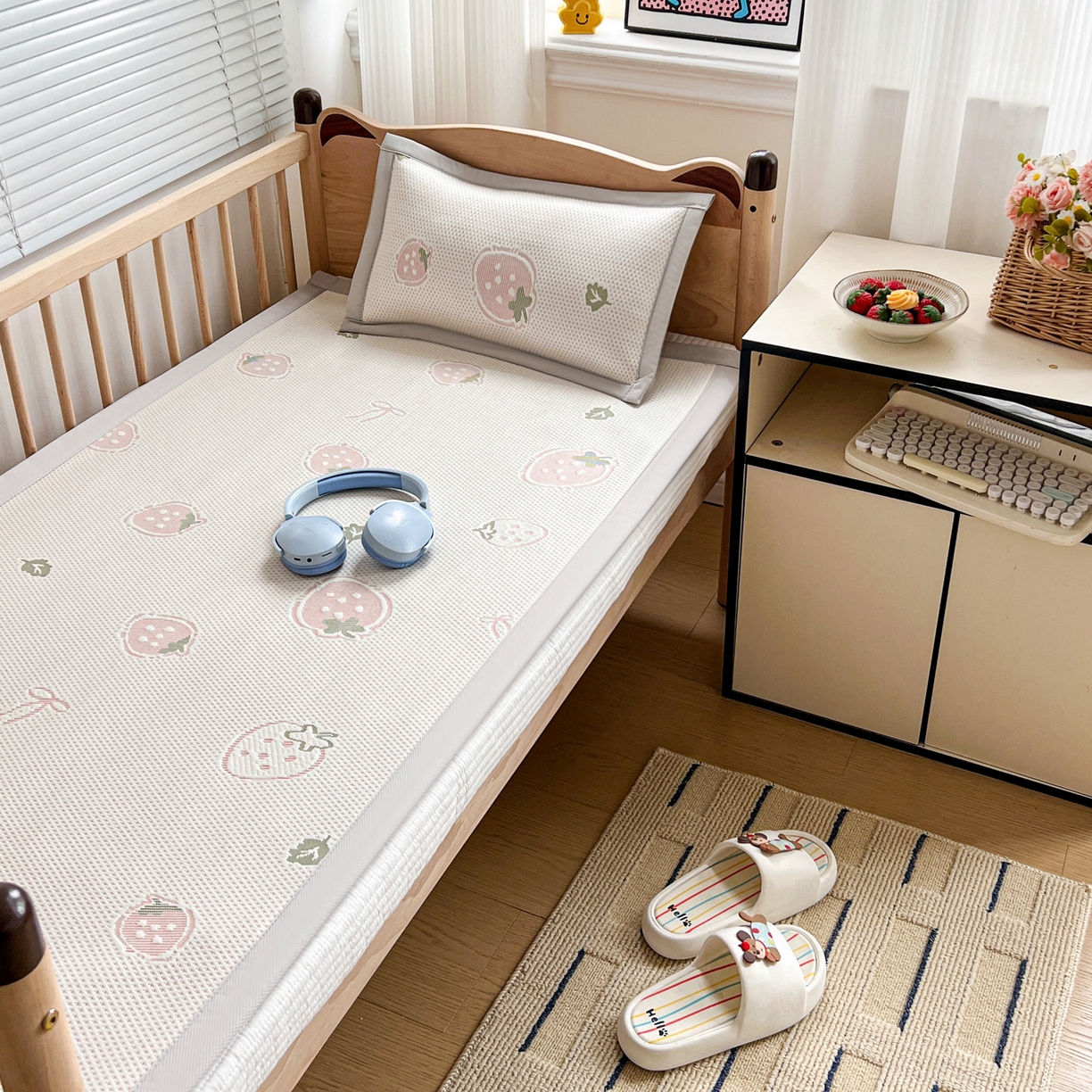 91家纺网 家纺一手货源 找家纺 富馨莱 2026年新款儿童幼儿园豆豆席凉席席子支持一件定制 草莓乐园