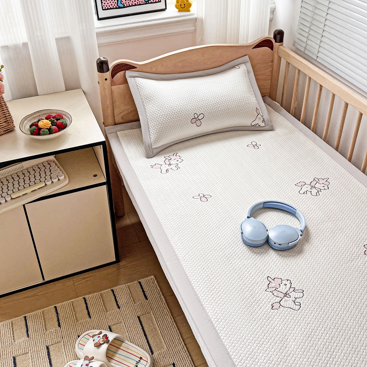 91家纺网 家纺一手货源 找家纺 富馨莱 2026年新款儿童幼儿园豆豆席凉席席子支持一件定制 吉祥小马