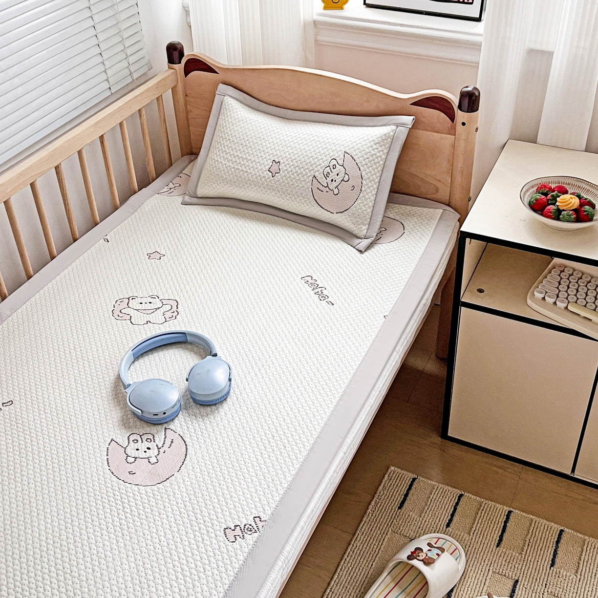 91家纺网 家纺一手货源 找家纺 富馨莱 2026年新款儿童幼儿园豆豆席凉席席子支持一件定制 兔宝贝