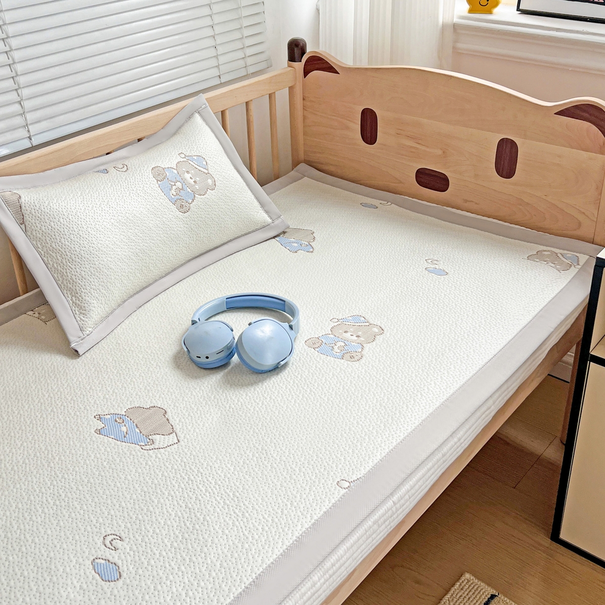 91家纺网 家纺一手货源 找家纺 富馨莱 2026年新款儿童幼儿园豆豆席凉席席子支持一件定制 可爱熊