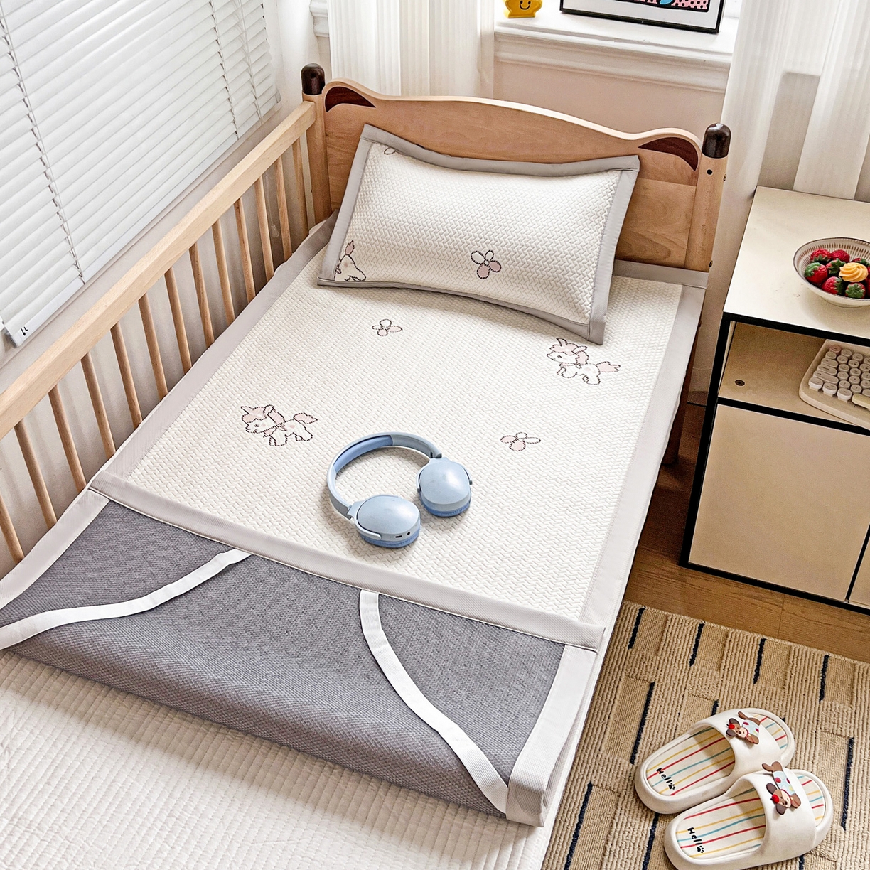 91家纺网 家纺一手货源 找家纺 富馨莱 2026年新款儿童幼儿园豆豆席凉席席子支持一件定制 吉祥小马