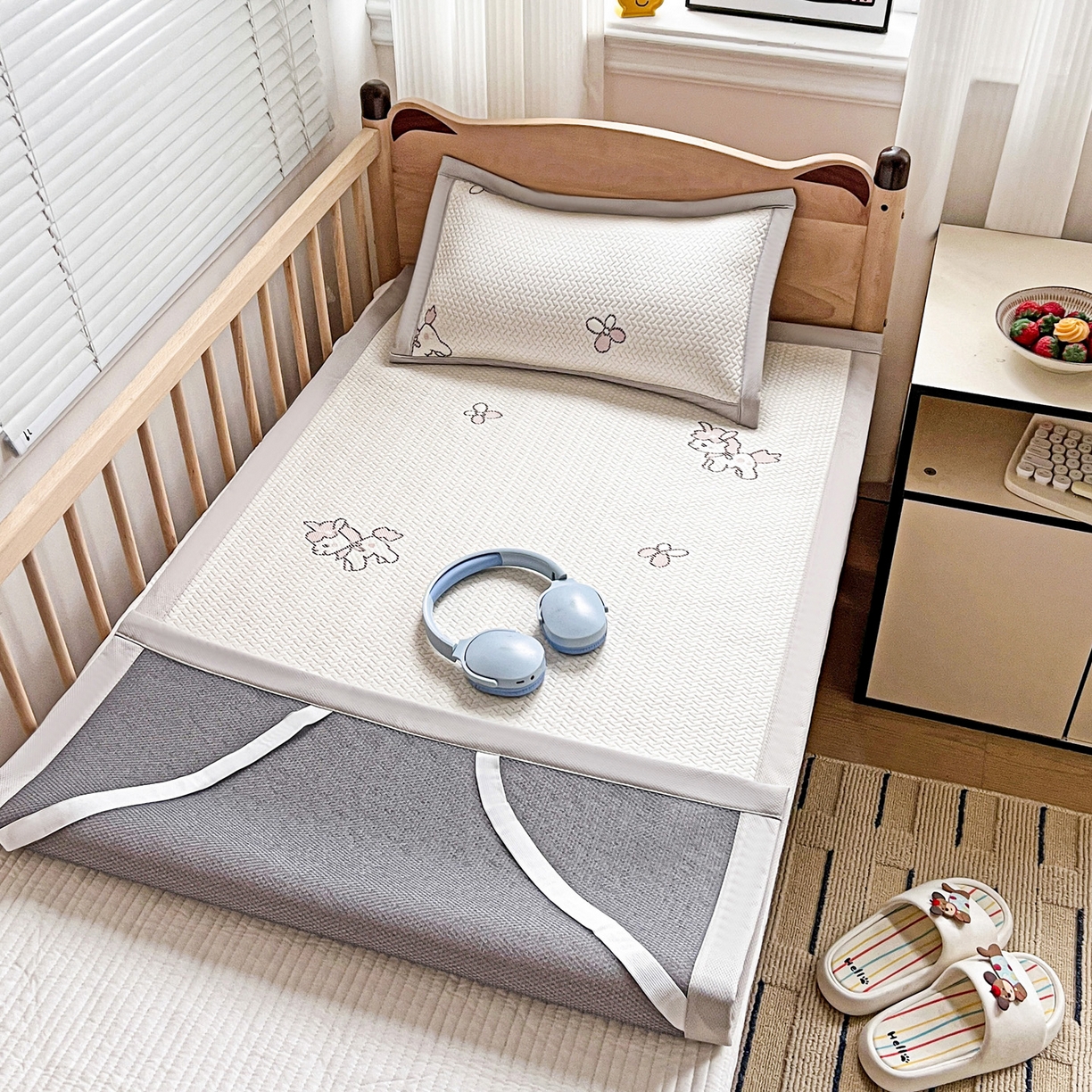 91家纺网 家纺一手货源 找家纺 富馨莱 2026年新款儿童幼儿园豆豆席凉席席子支持一件定制 吉祥小马