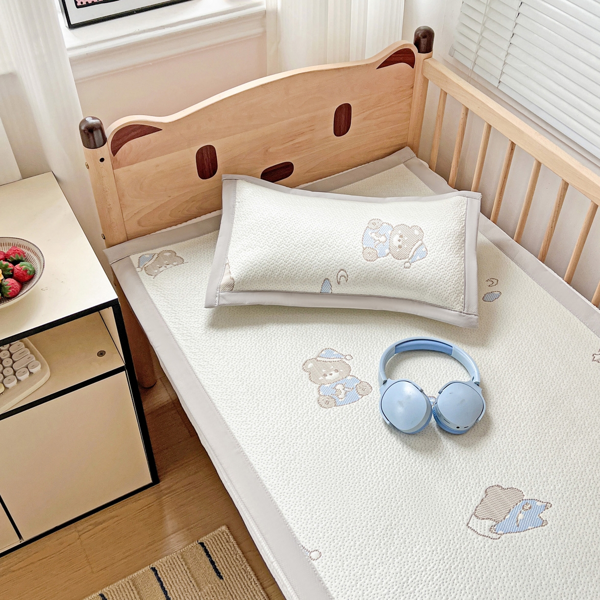 91家纺网 家纺一手货源 找家纺 富馨莱 2026年新款儿童幼儿园豆豆席凉席席子支持一件定制 可爱熊