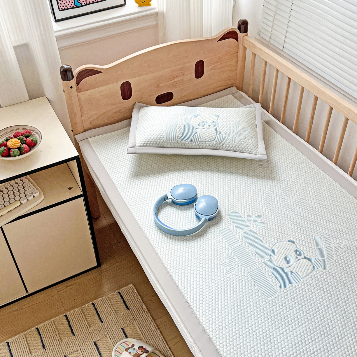 91家纺网 家纺一手货源 找家纺 富馨莱 2026年新款儿童幼儿园豆豆席凉席席子支持一件定制 熊猫嘟嘟-蓝