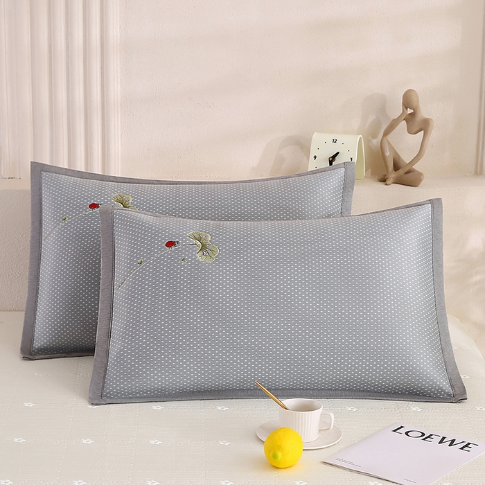 91家纺网 家纺一手货源 找家纺 （总）小牛席业 2026新款夏日荷塘PE凉感纤维冰丝夏凉枕套单品枕套单件