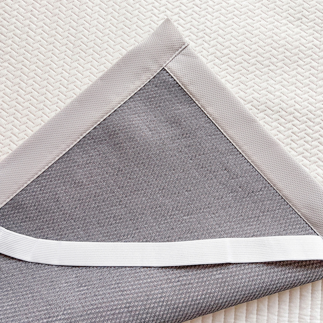 91家纺网 家纺一手货源 找家纺 富馨莱 2026年新款儿童幼儿园豆豆席凉席席子支持一件定制 吉祥小马