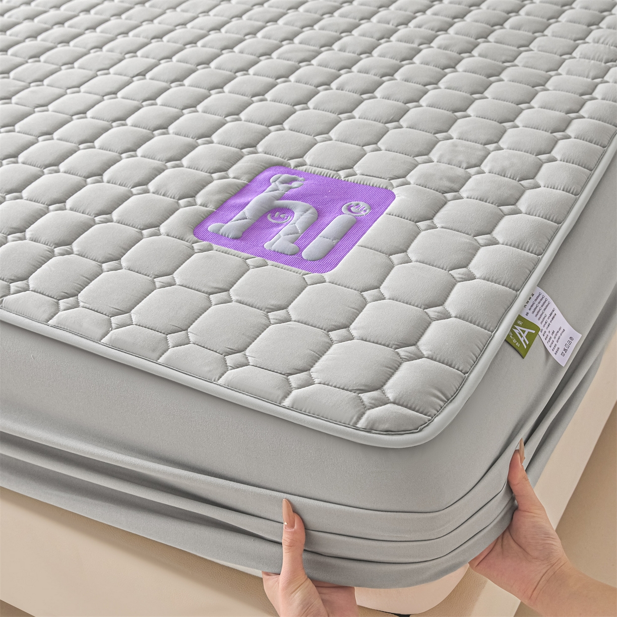 91家纺网 家纺一手货源 找家纺 居眠 2026新款A类棉花夹棉防水床笠-Hi smile Hi smile-灰