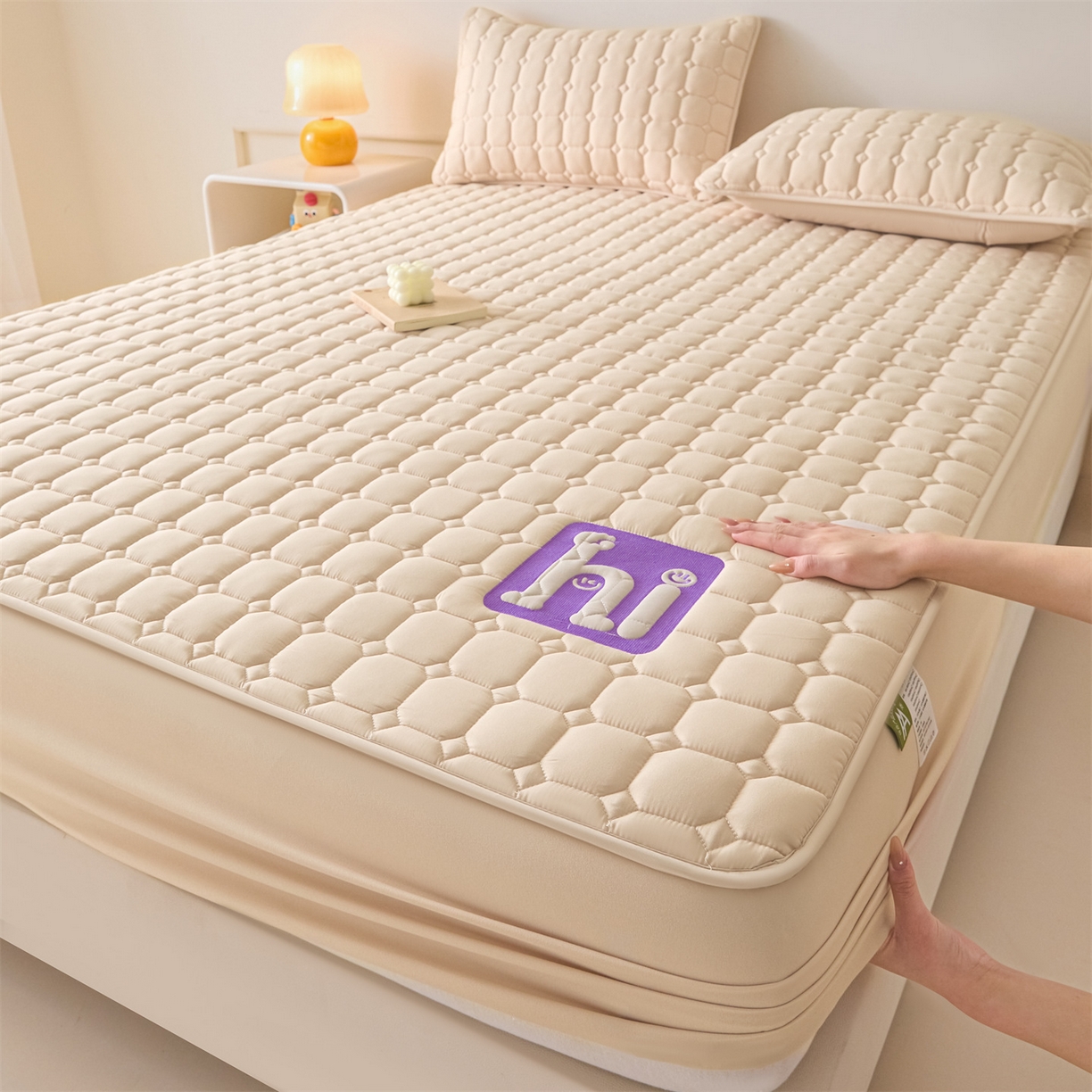 91家纺网 家纺一手货源 找家纺 居眠 2026新款A类棉花夹棉防水床笠-Hi smile Hi smile-卡