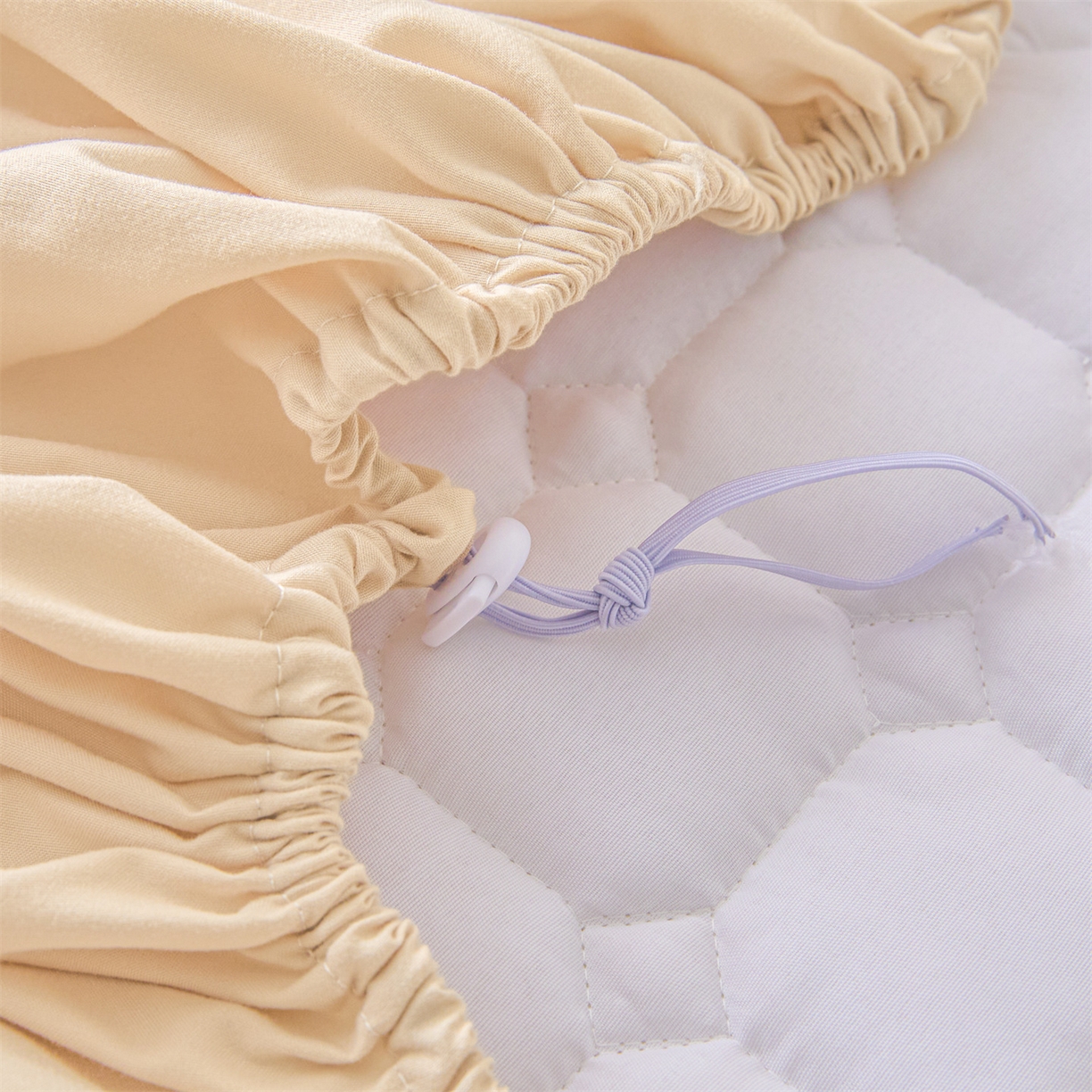 91家纺网 家纺一手货源 找家纺 居眠 2026新款A类棉花夹棉防水床笠-Hi smile Hi smile-卡