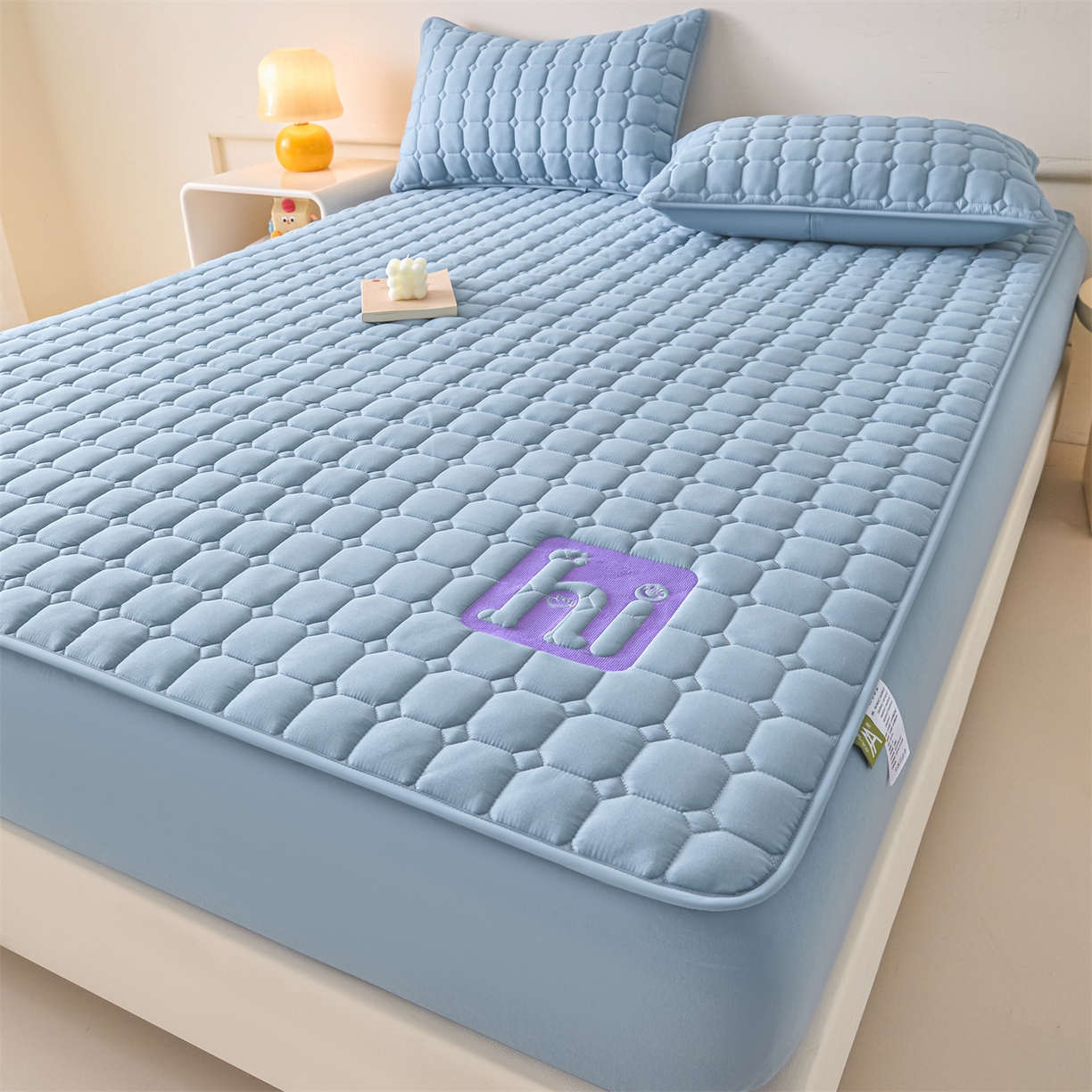 91家纺网 家纺一手货源 找家纺 居眠 2026新款A类棉花夹棉防水床笠-Hi smile Hi smile-蓝