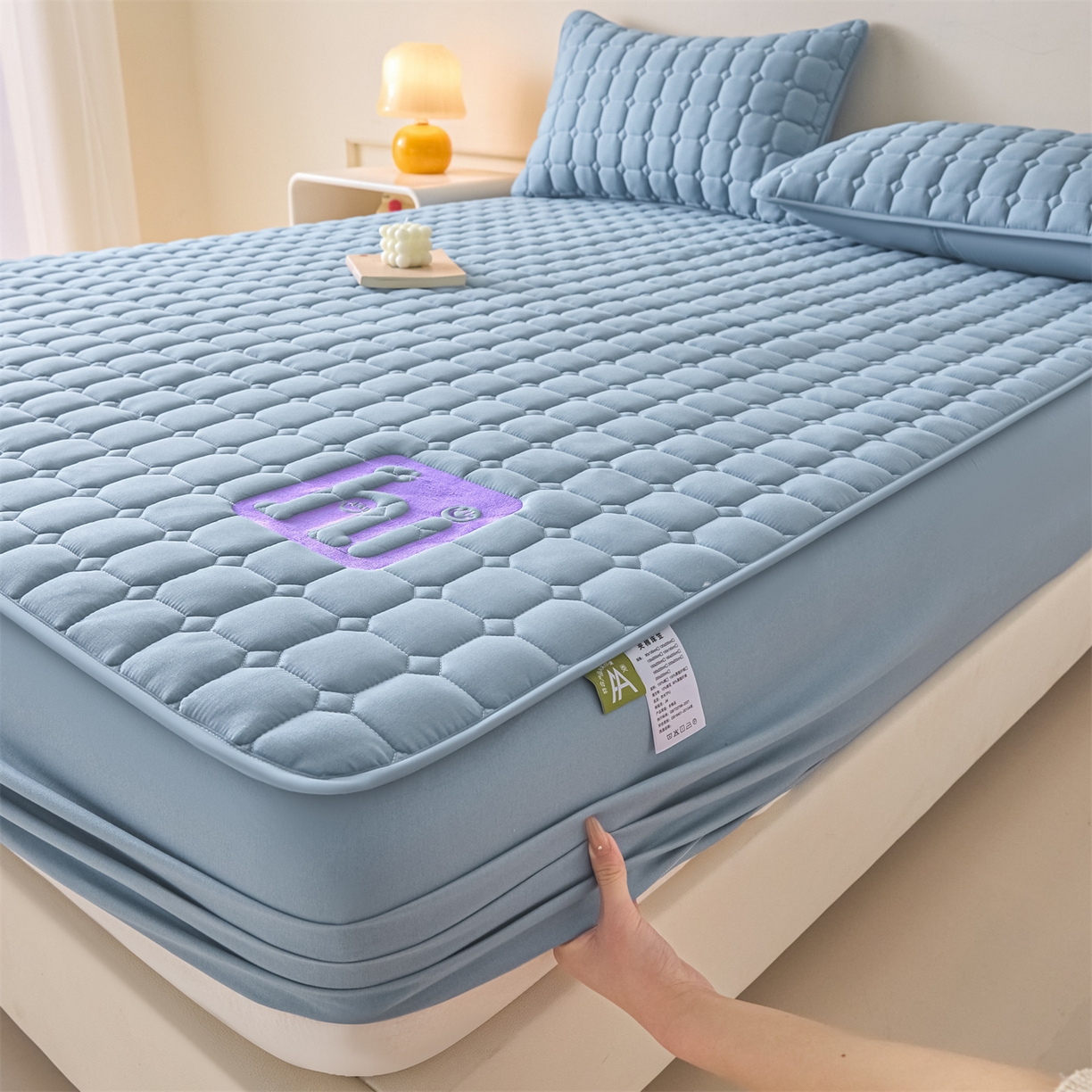 91家纺网 家纺一手货源 找家纺 居眠 2026新款A类棉花夹棉防水床笠-Hi smile Hi smile-蓝