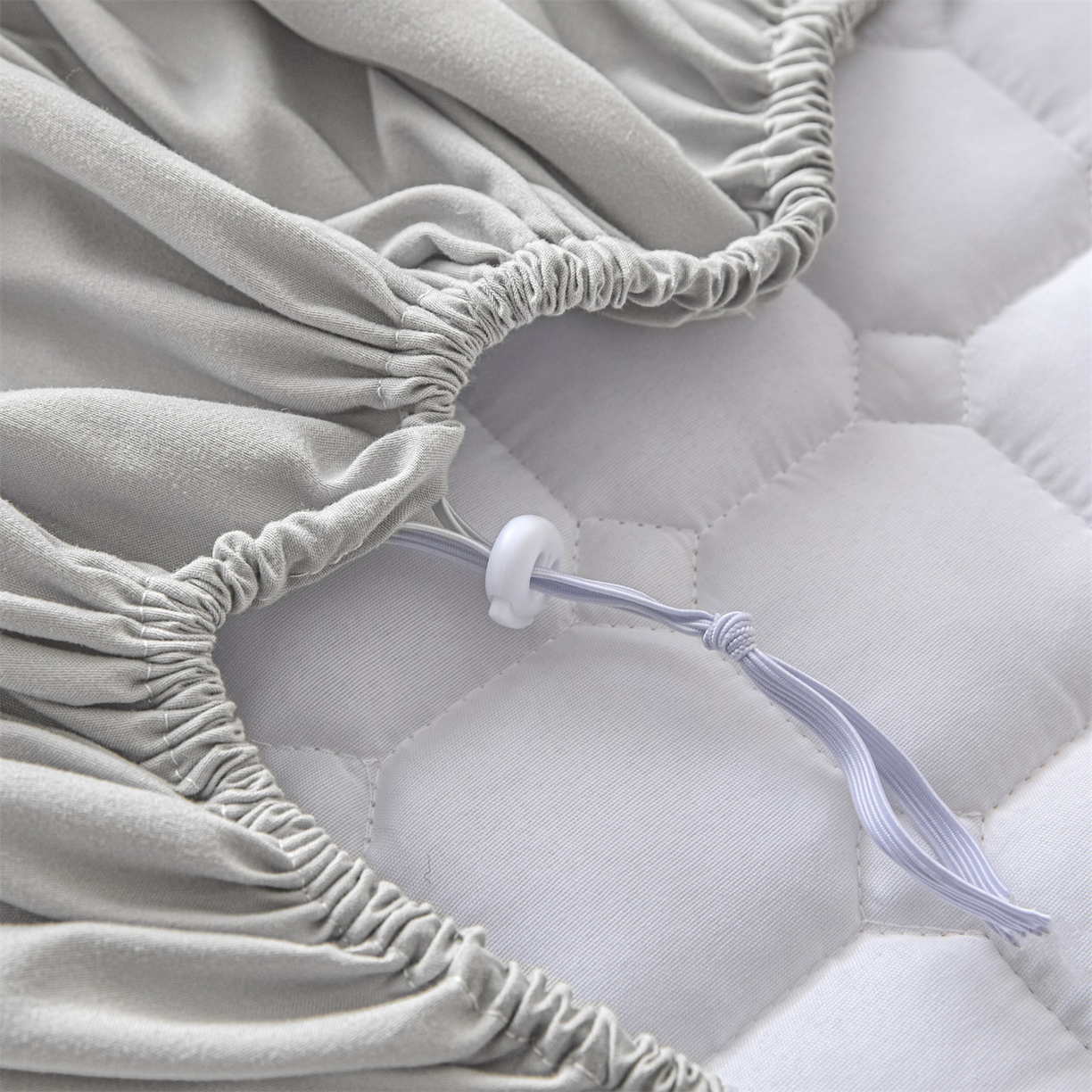 91家纺网 家纺一手货源 找家纺 居眠 2026新款A类棉花夹棉防水床笠-Hi smile Hi smile-灰