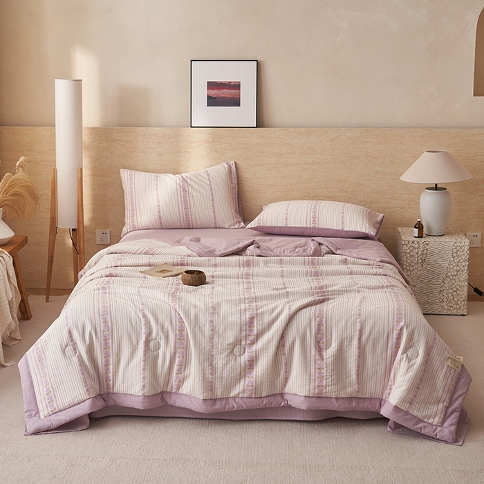 91家纺网 家纺一手货源 找家纺 简如 2026新款全棉色织提花里外全棉夏凉被四件套 柏锦-紫