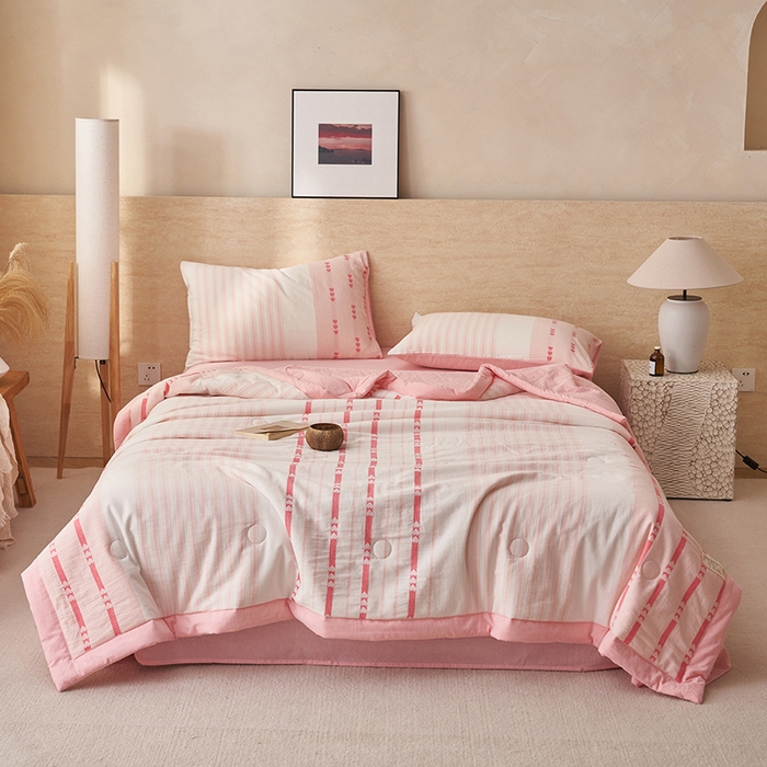 91家纺网 家纺一手货源 找家纺 简如 2026新款全棉色织提花里外全棉夏凉被四件套 爱心-粉