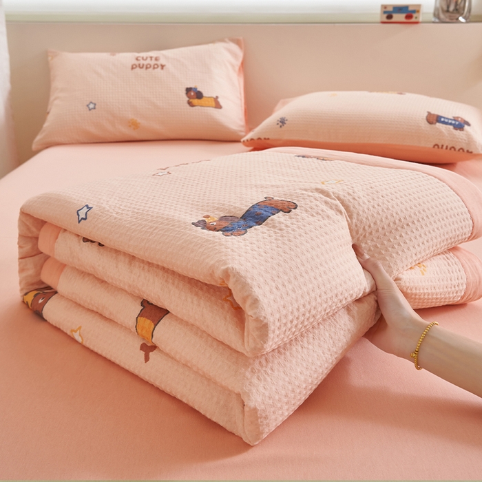 91家纺网 家纺一手货源 找家纺 简如 2026新款里外全棉华夫格夏凉被四件套 布丁可乐