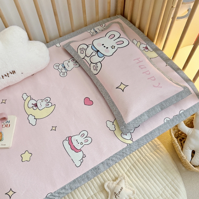 91家纺网 家纺一手货源 找家纺 萌宝家纺 2026新款A类儿童冰丝席900D加厚加密冰藤软席幼儿园席子 可爱兔子