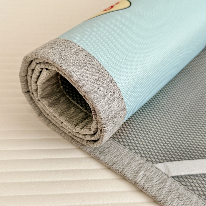 91家纺网 家纺一手货源 找家纺 萌宝家纺 2026新款A类儿童冰丝席900D加厚加密冰藤软席幼儿园席子 可爱小企鹅