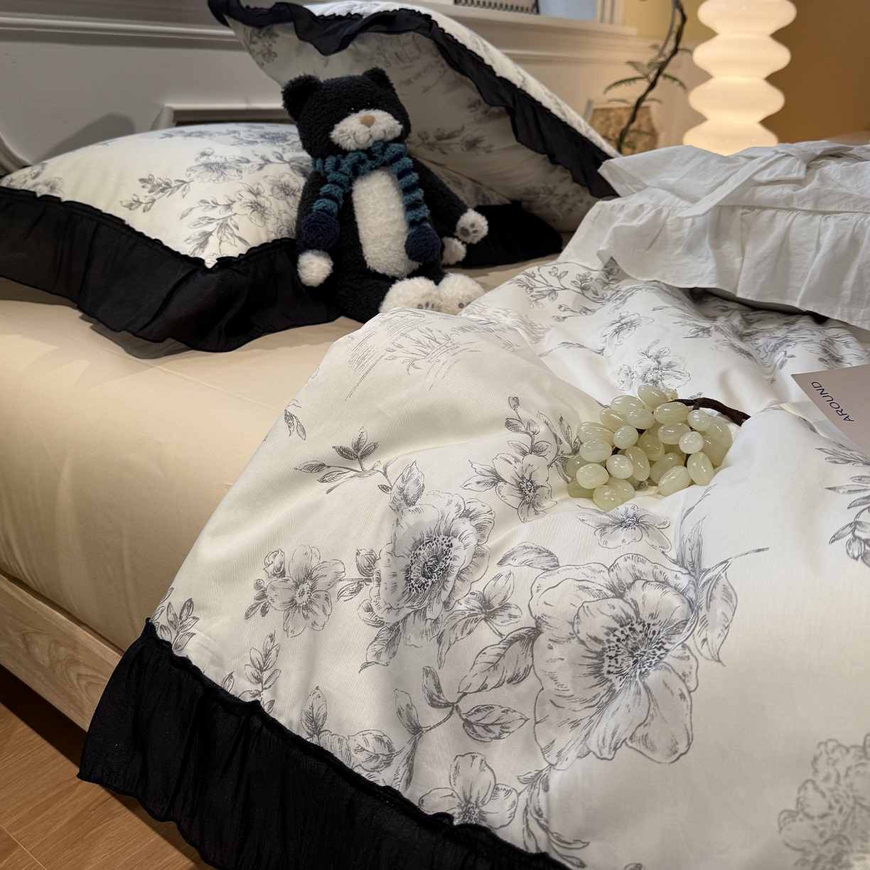 91家纺网 家纺一手货源 找家纺 （总）蓝邻家纺 2026新款全棉复古风真丝皱花边夏被夏被四件套