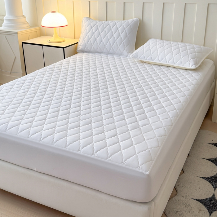 91家纺网 家纺一手货源 找家纺 慕克斯家纺 2026新款亲肤棉磨毛防水菱形格床笠 菱形格白色