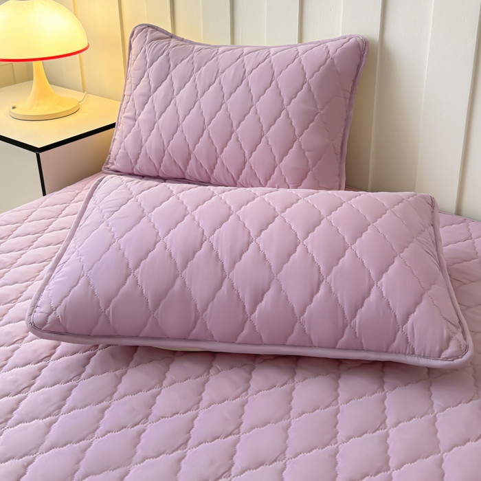 91家纺网 家纺一手货源 找家纺 慕克斯家纺 2026新款亲肤棉磨毛防水菱形格床笠 菱形格豆沙