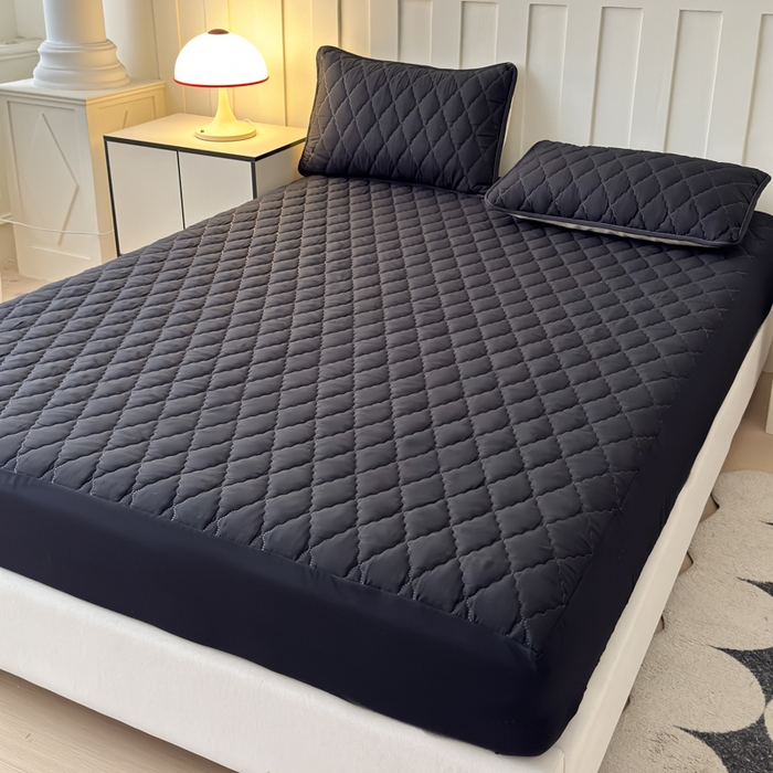 91家纺网 家纺一手货源 找家纺 慕克斯家纺 2026新款亲肤棉磨毛防水菱形格床笠 菱形格黑色