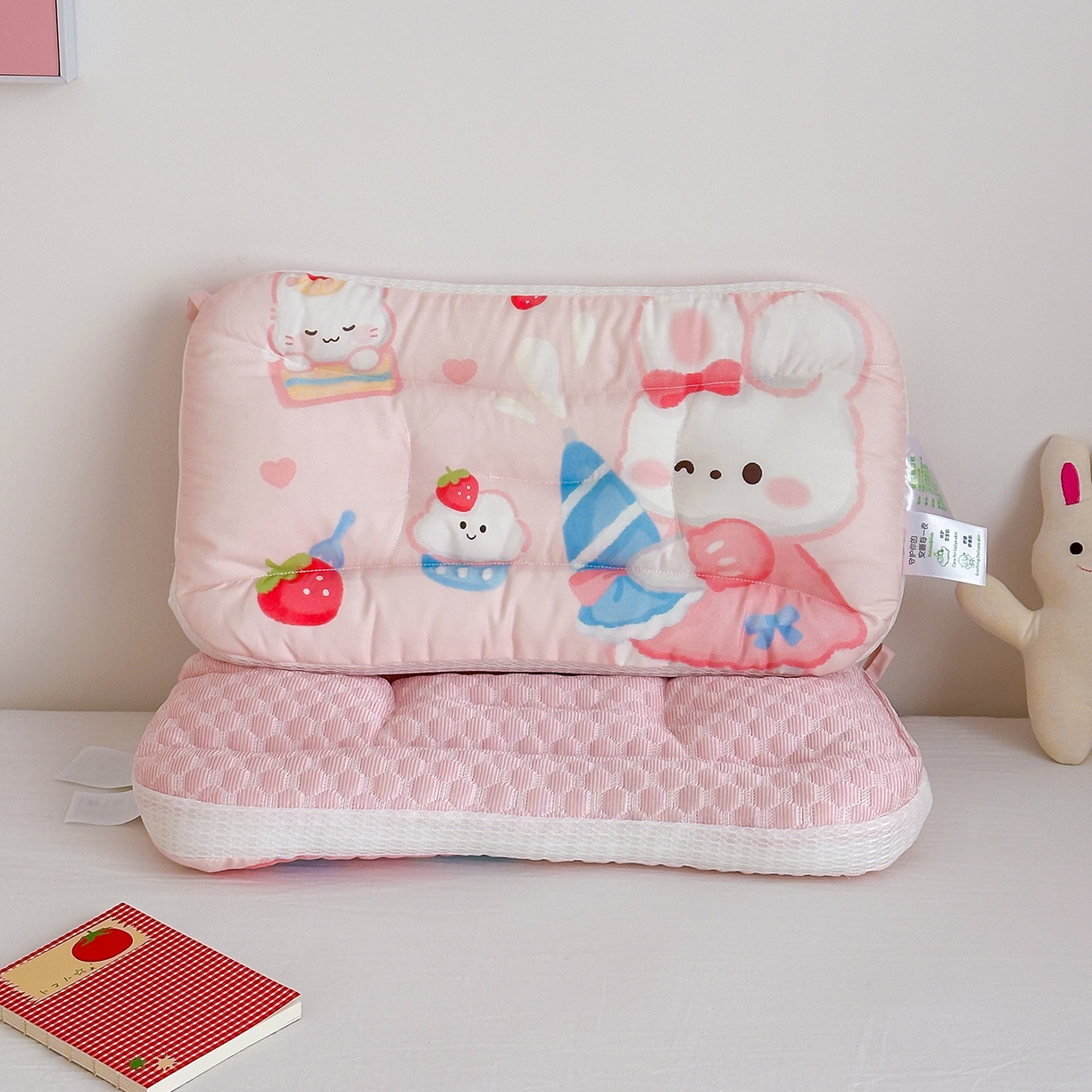 91家纺网 家纺一手货源 找家纺 嗨生活 2026新款冰豆豆枕芯大版卡通儿童枕芯幼儿园枕芯枕头枕芯 萌小兔