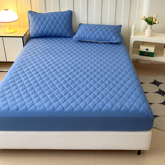 91家纺网 家纺一手货源 找家纺 慕克斯家纺 2026新款亲肤棉磨毛防水菱形格床笠 菱形格蓝灰