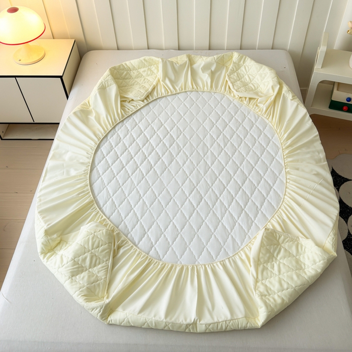 91家纺网 家纺一手货源 找家纺 慕克斯家纺 2026新款亲肤棉磨毛防水菱形格床笠 菱形格米黄