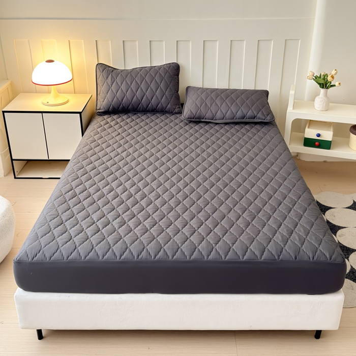 91家纺网 家纺一手货源 找家纺 慕克斯家纺 2026新款亲肤棉磨毛防水菱形格床笠 菱形格深灰