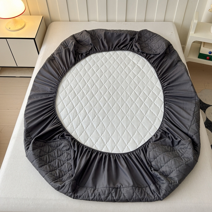 91家纺网 家纺一手货源 找家纺 慕克斯家纺 2026新款亲肤棉磨毛防水菱形格床笠 菱形格深灰