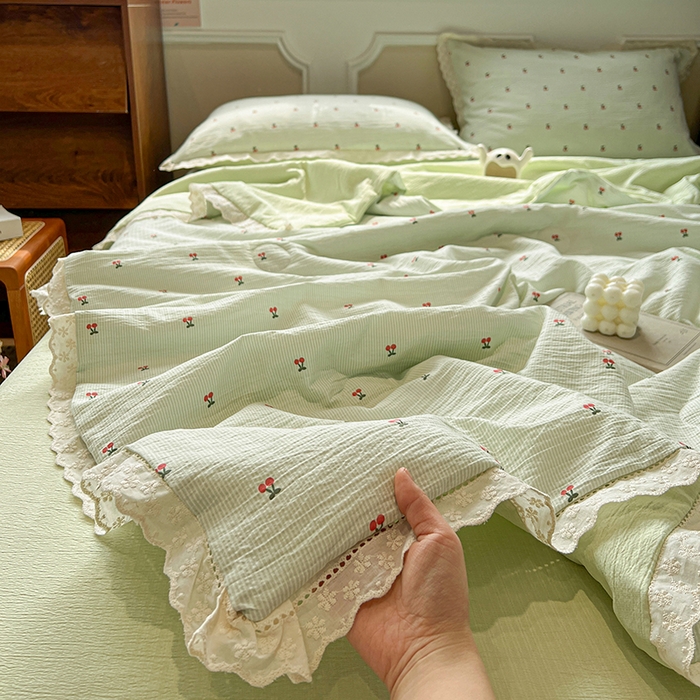 繁花家居 2026镂空花边系列夏被夏凉被空调被高克重木棉泡芙棉软糯亲肤四件套学生三件套 樱遇温柔-绿
