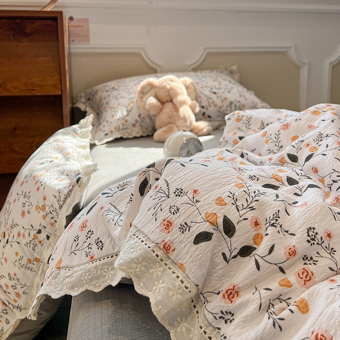 91家纺网 家纺一手货源 找家纺 繁花家居 2026镂空花边系列夏被夏凉被空调被高克重木棉泡芙棉软糯亲肤四件套学生三件套 咖香暖眠