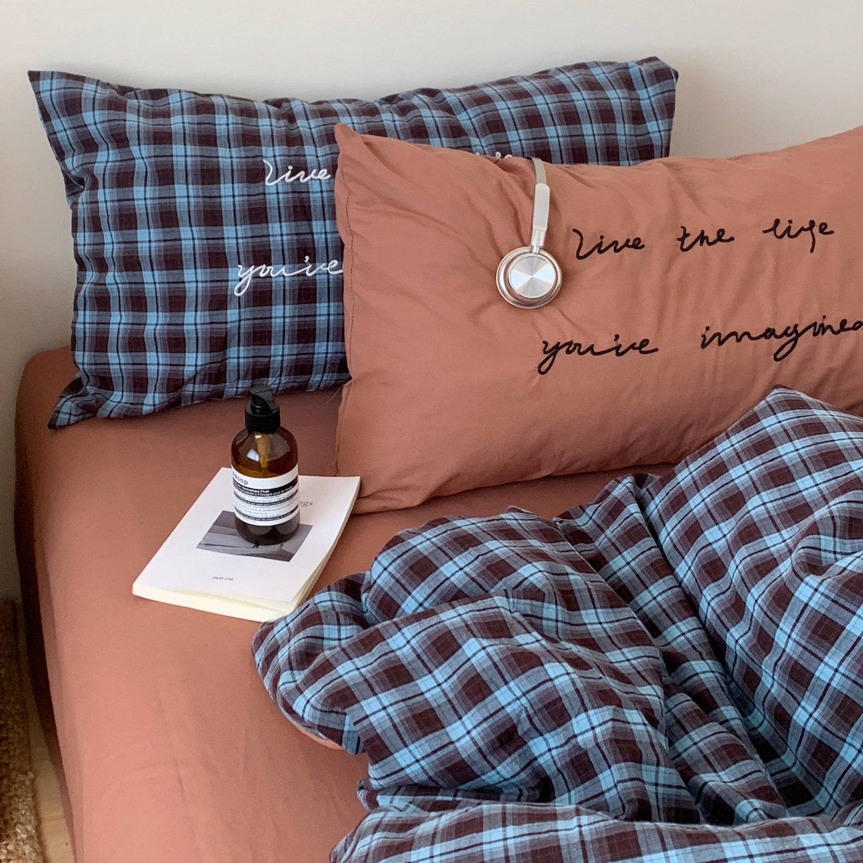 91家纺网 家纺一手货源 找家纺 桃喜 2026春夏全棉新品色织水洗棉条纹博主ins风四件套学生三件套（会员-5） 蓝调可可