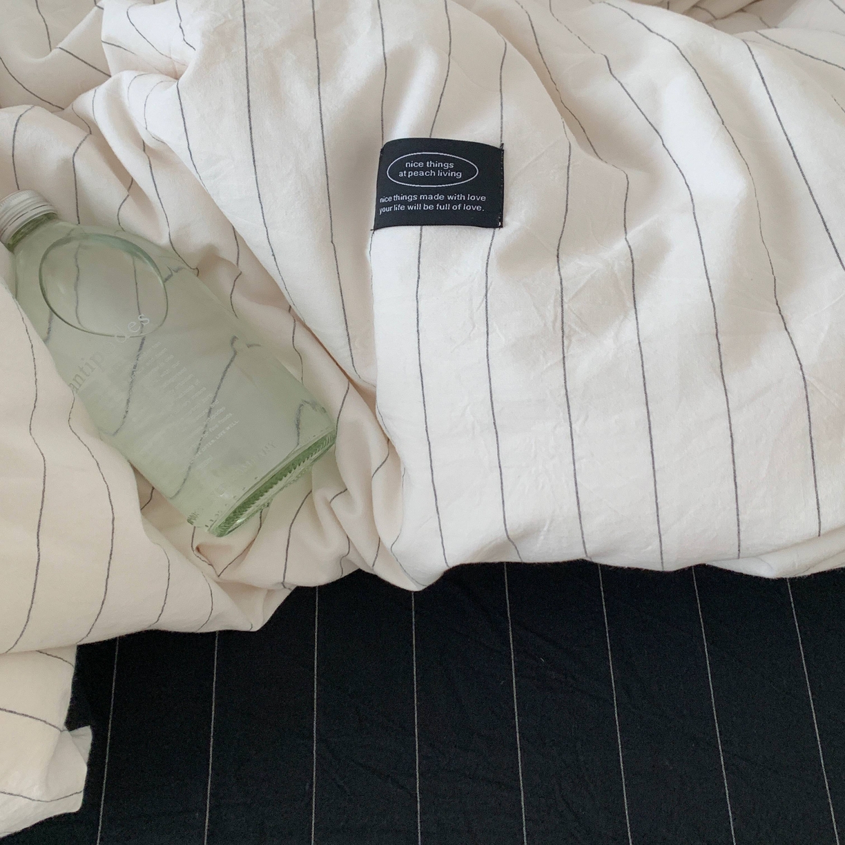 91家纺网 家纺一手货源 找家纺 桃喜 2026春夏全棉新品色织水洗棉条纹博主ins风四件套学生三件套（会员-5） 夜的留白