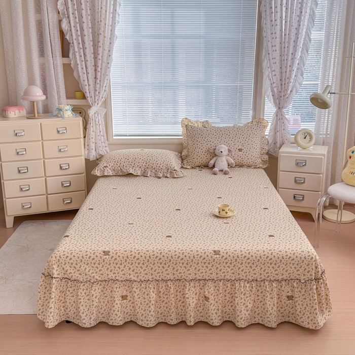 91家纺网 家纺一手货源 找家纺 爱多多家居 2026春夏新花边款水洗古棉单床裙 单床单 床裙-碎花小兔