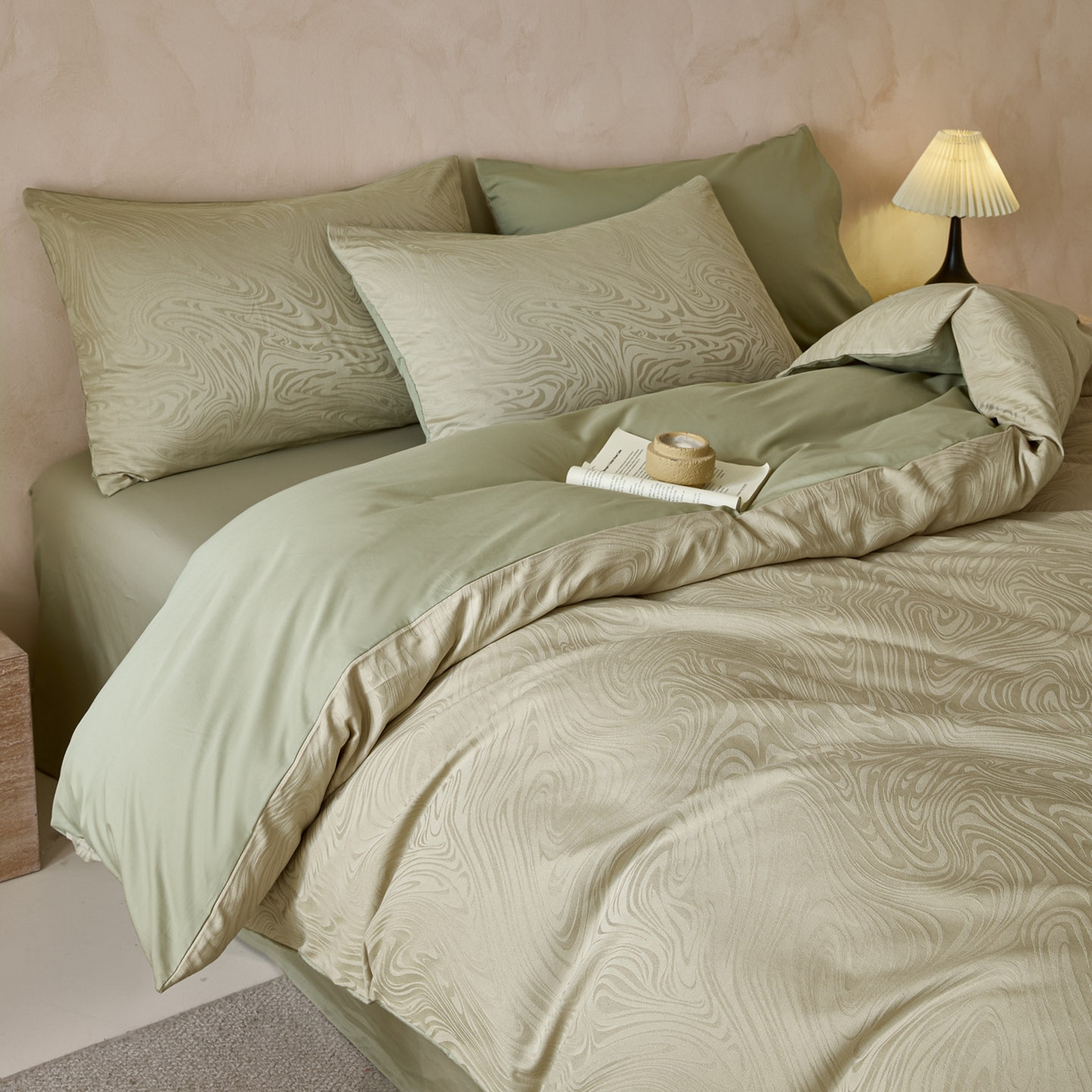 91家纺网 家纺一手货源 找家纺 雯雨家纺 2026新款全棉60s全棉提花四件套 翠川流纹