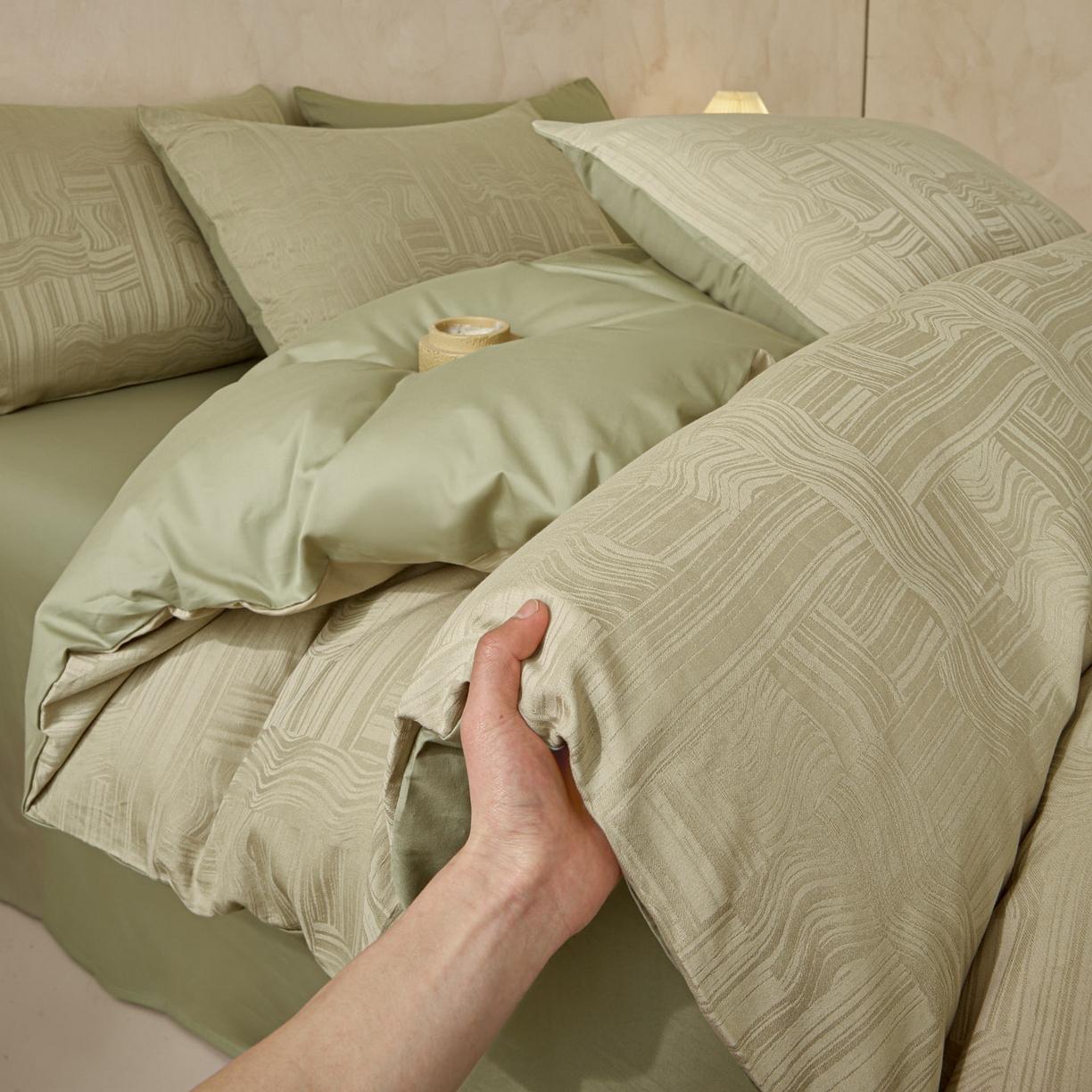 91家纺网 家纺一手货源 找家纺 雯雨家纺 2026新款全棉60s全棉提花四件套 青恒织影