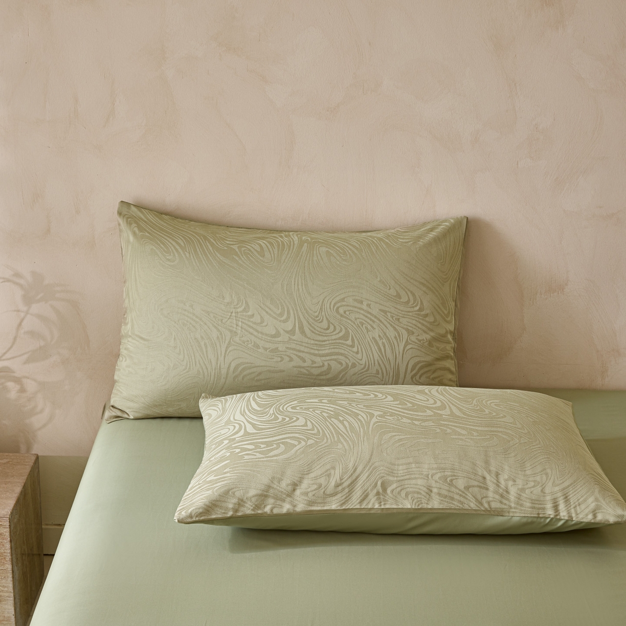 91家纺网 家纺一手货源 找家纺 雯雨家纺 2026新款全棉60s全棉提花四件套 翠川流纹