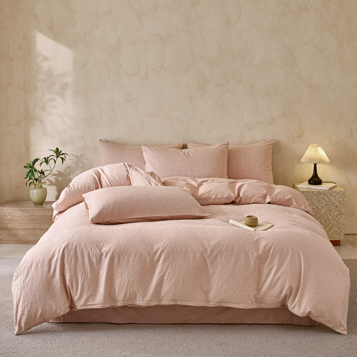 91家纺网 家纺一手货源 找家纺 雯雨家纺 2026新款全棉60s全棉提花四件套 月见粉澜