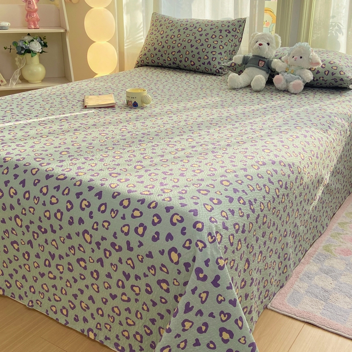 91家纺网 家纺一手货源 找家纺 赛琳 2026新款泡芙纱床单系列单床单床单单件（有买家秀） 绿绸豹纹心